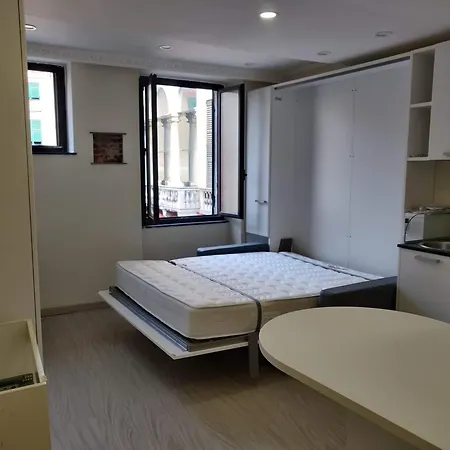 Apartment Finestra Speciale Su Palazzo Rosso. Monolocale Genoa